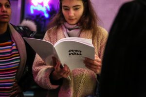 Gast auf der Launch Party von Overview Magazine