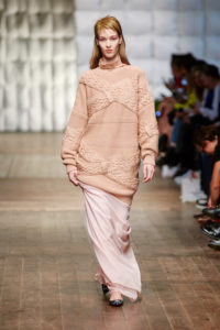 Look Marina Hoermanseder Fashionshow AW 2018/2019