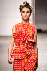 Dawid Tomaszewski SS19 Berlin Fashion Week Look orange rot