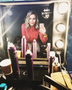 Hannah gestylt von Dominik Keller in Dodo's Blow Dry Bar.