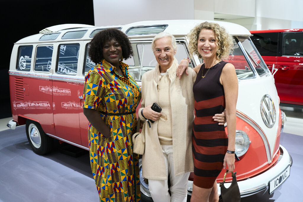 „HEIMAT“-Talk im DRIVE. Volkswagen Group Forum mit Thelma Buabeng, Atrin Madani und Ilka Peemöller